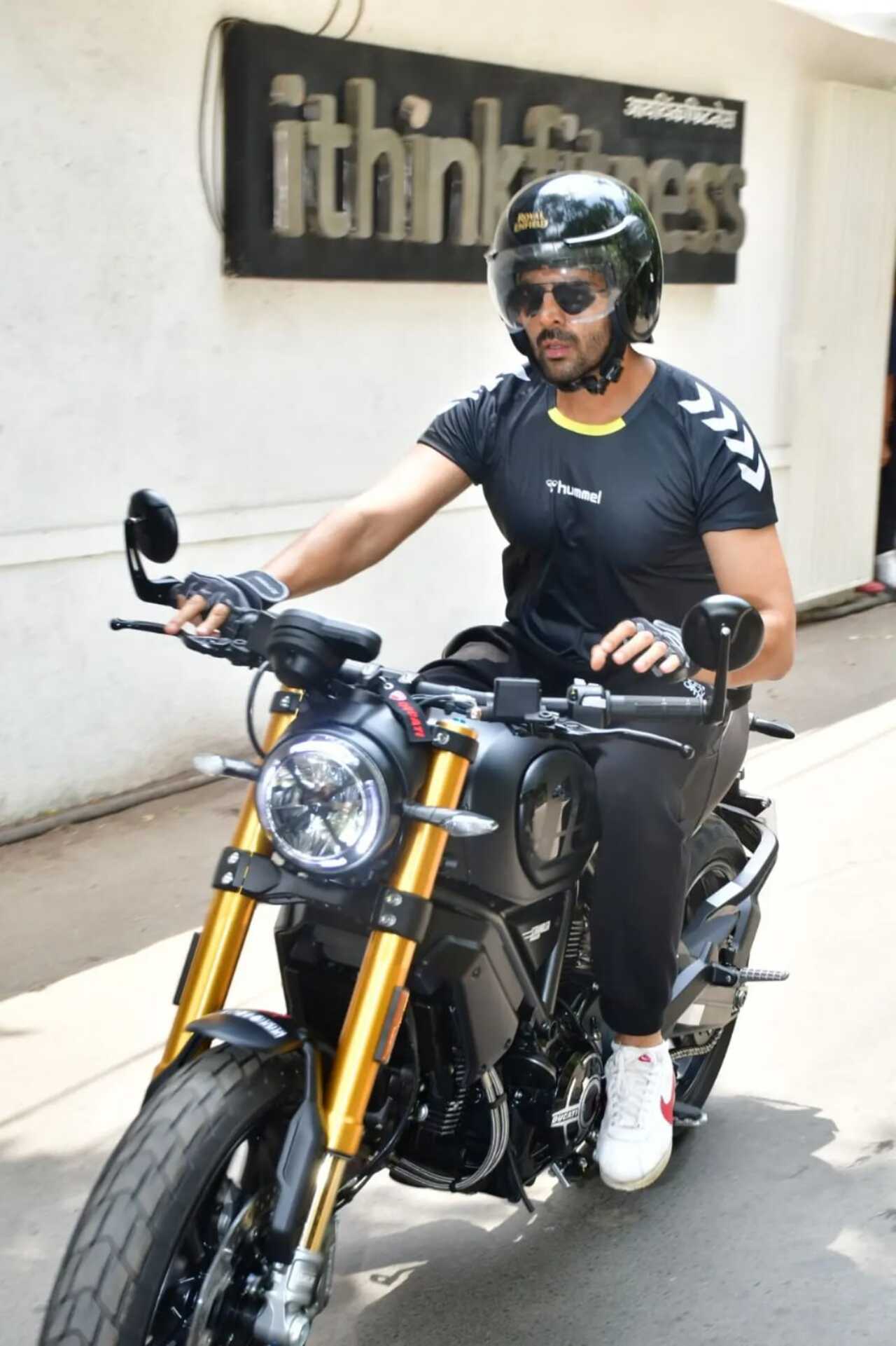 Ducati Scrambler 1100
A powerful and stylish motorcycle, the Ducati Scrambler 1100 showcases Kartik&rsquo;s love for performance biking and adventurous rides.